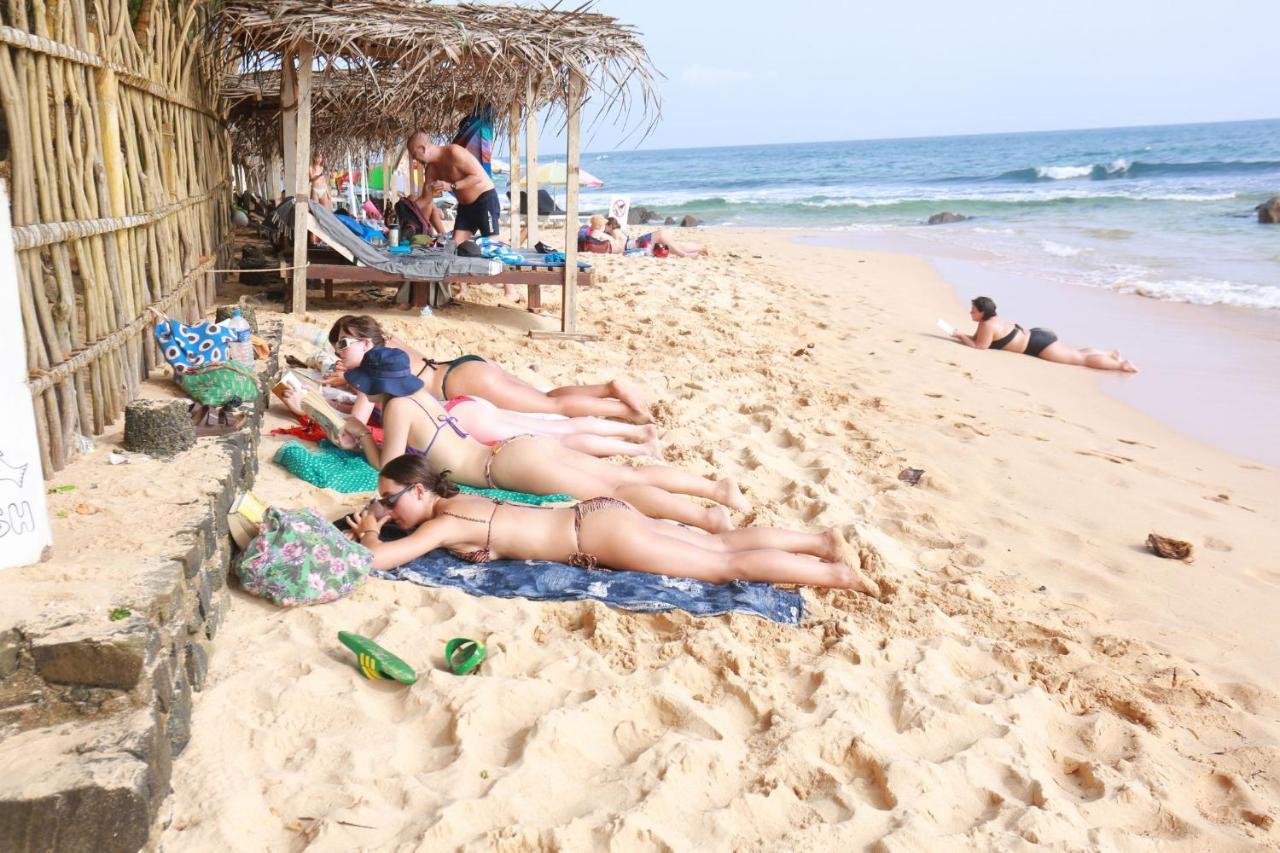 Jayaa Beach Talpe Exterior foto