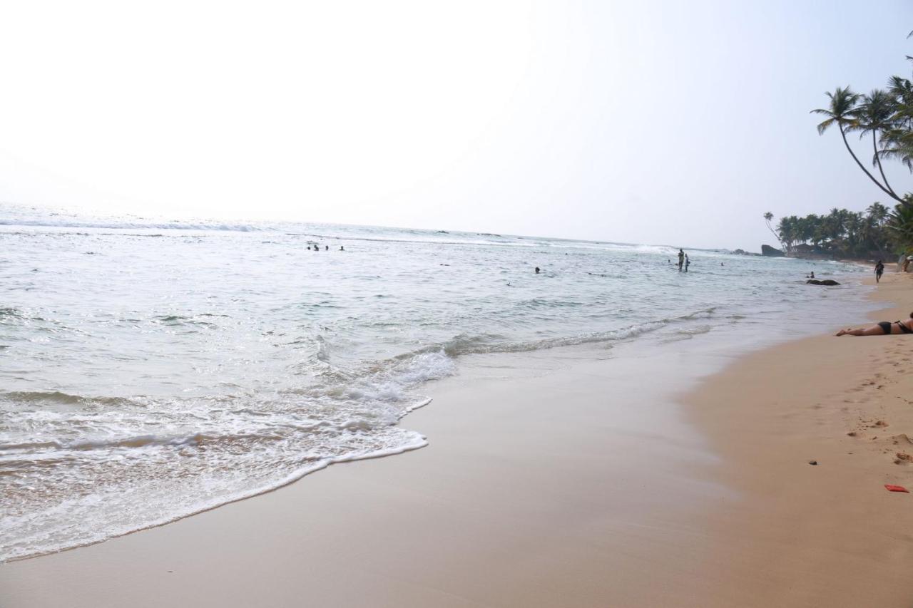 Jayaa Beach Talpe Exterior foto